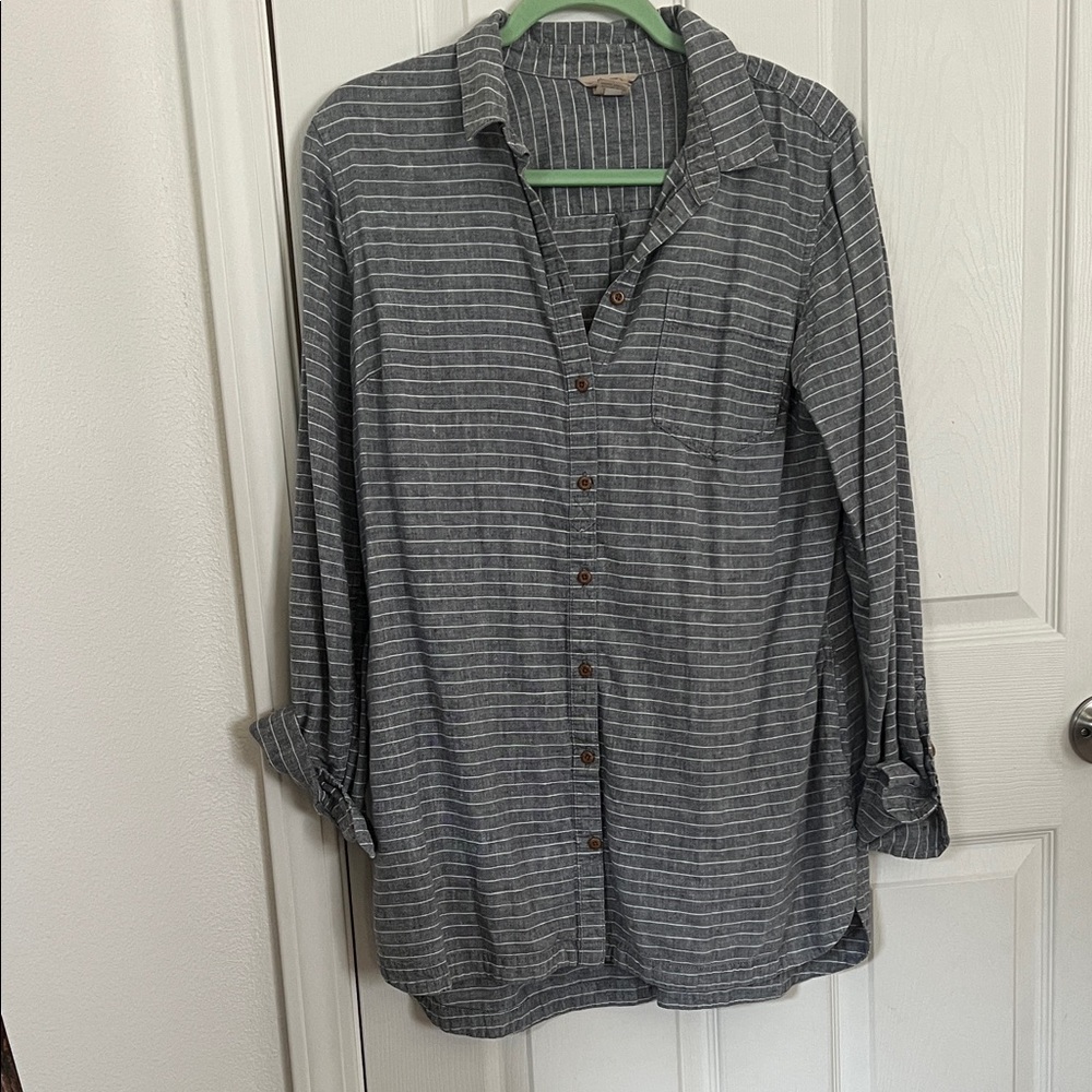 Duluth Trading Co Gray Striped Casual Shirt